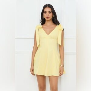 Hello Molly PRETTY IN POWER MINI DRESS YELLOW